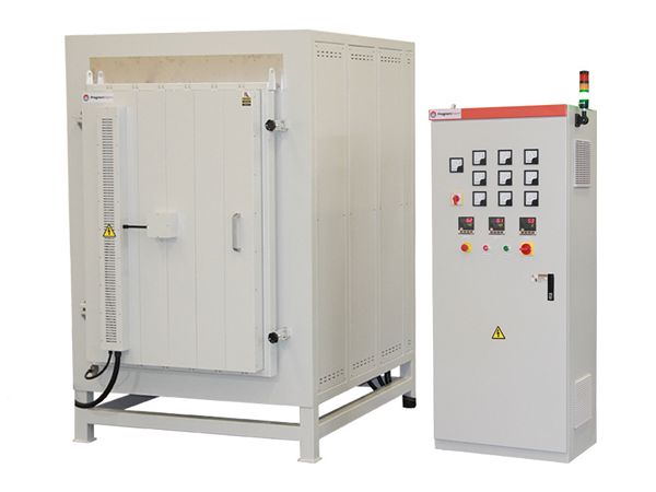 Esplorare il valore di base dei forni A cassette: una pietra miliare affidabile per un trattamento termico efficiente e per la ricerca elo sviluppo di materiali